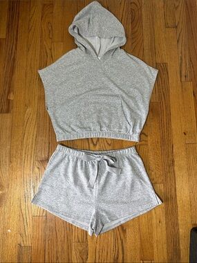 Bozzolo Heather Gray Hooded Crop Top & Drawstring Shorts Set